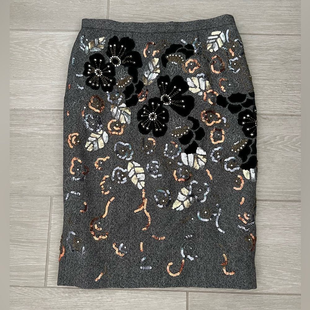 ECCOCI Gray 100% wool beaded sequin embroidered pencil skirt size 8